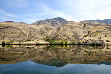 Snake River South of Brownlee Dam lookiing east to Idaho,landsca © mikeby