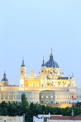 Fototapeta na wymiar Santa Maria la Real de La Almudena - Cathedral in Madrid