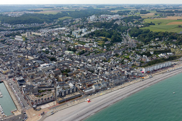 Fototapeta premium Vue aérienne de Fécamp Seine maritime 76