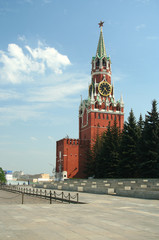 Kremlin tower with chime on the red square, Moscow