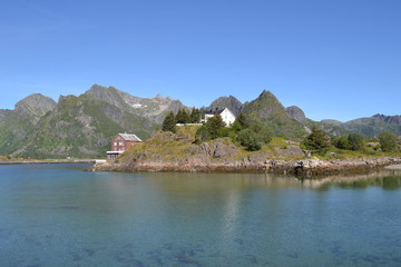 &Oslash;rsv&aring;gv&aelig;r &ndash; Lofoten Islands, Norway