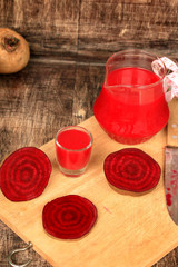 fresh beetroot and juice