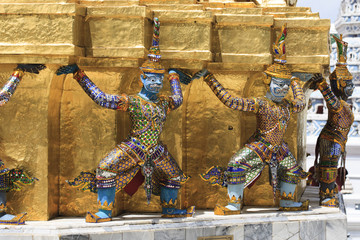 Fototapeta premium タイのワットプラケオ寺院