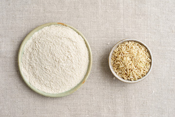 Whole-grain rice and rice flour