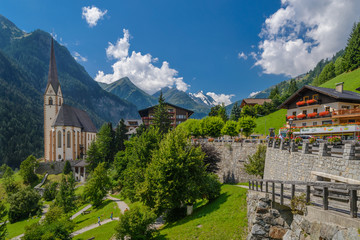 Heiligenblut village am Grossglockner in Hohe Tauern National Park, Austria