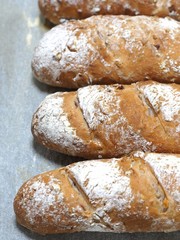 焼き上がりのパン