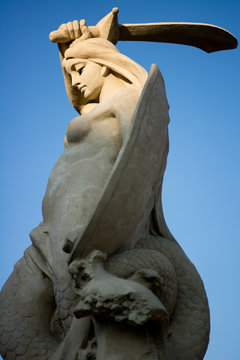 Syrenka, Karowa