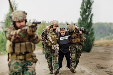military rangers detained a photojournalist