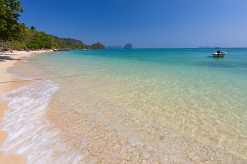 Fototapeta na wymiar Thailand tropical beach