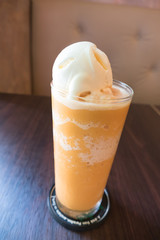 ice milk tea with ice-cream