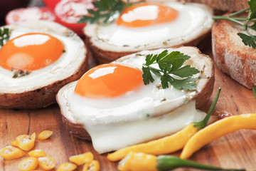Fried eggs in potato shells