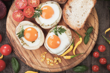 Fried eggs in potato shells