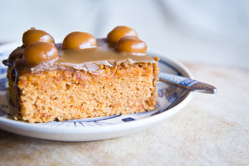 coffee cake with macadamias on top