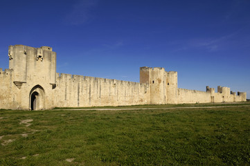 Fototapeta na wymiar walls of Aigues-Mortes, Camargue, France