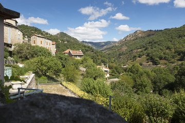 Das D&ouml;rfchen Antraigues, Frankreich