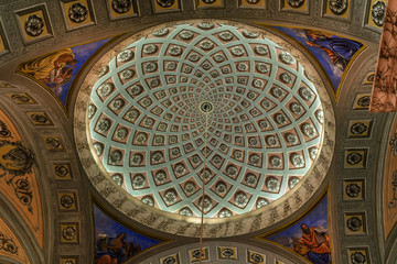 Obraz premium Plafond église Notre-Dame-de l'Assomption