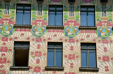 Fotobehang Jugendstil Facade in Vienna, Austria © lucazzitto