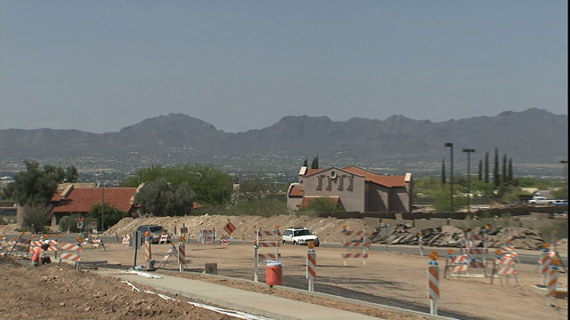 Telephoto Downtown Tucson & Construction