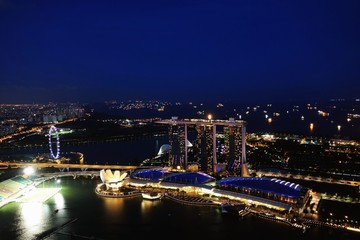Fototapeta na wymiar シンガポールの夜景
