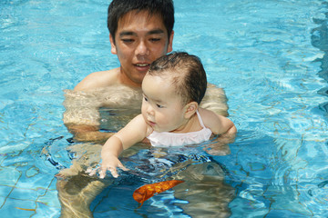 プール, 水, 赤ちゃん, イクメン, 父親, 水着, 育児, 夏, 楽しみ, 日本人, 女の子