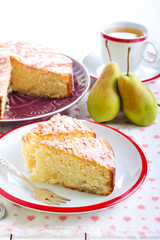 Caramelized pear sponge cake
