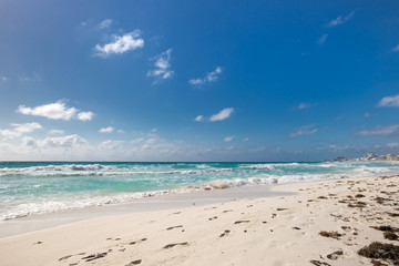 Fototapeta na wymiar Caribbean beach view