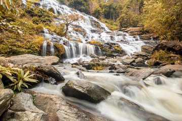 Fototapeta premium mea ya waterfall is a beautiful waterfall in chiang mai , thaila