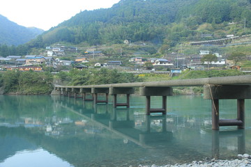 岩間沈下橋