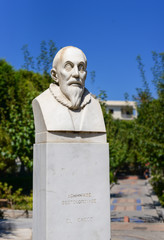 Obraz premium El Greco statue. Heraklion. Crete. Greece.