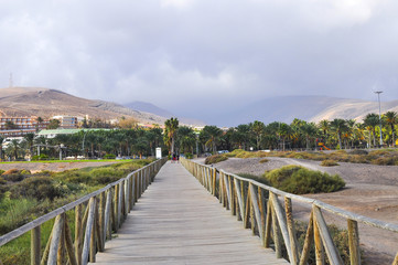 Fototapeta na wymiar The entrance to the beach. Fuerteventura. Jandia.
