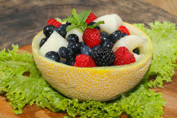 Galiamelone, Melone, Himbeeren, Brombeeren, Blaubeeren
