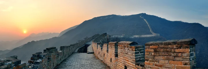 Papier Peint photo Lavable Mur chinois Panorama du coucher de soleil sur la Grande Muraille