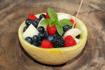 Galiamelone, Melone, Himbeeren, Brombeeren, Blaubeeren