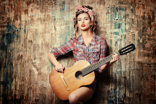 Mulher da música country imagem de stock. Imagem de povos - 7053471