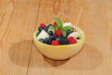 Galiamelone, Melone, Himbeeren, Brombeeren, Blaubeeren