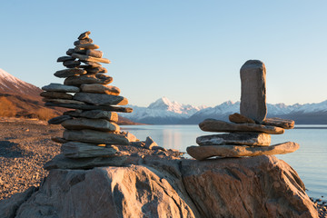 mt.Cook in frame of balancing rocks