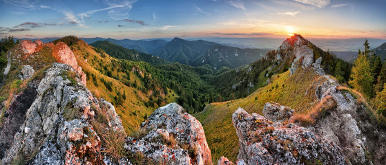 Fototapeta premium Green mountain nature landscape in Slovakia peak Ostra