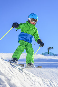 mutiger Ski-Nachwuchs in Aktion