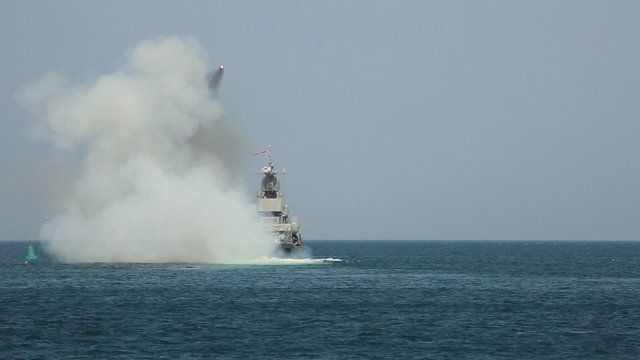 missile attack warship