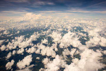 Naklejka premium Cloudscape. Blue sky and white cloud. Sunny day. Cumulus cloud.