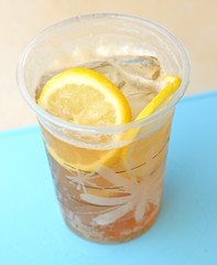 Lemonade with fresh lemon
