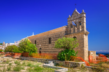 Fototapeta na wymiar The Church of Saint Nicholas of Mole on Solomos Square in Zakynthos, Greece
