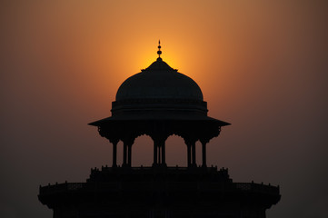 Obraz premium Evening Sky Taj Mahal Mosque tower.