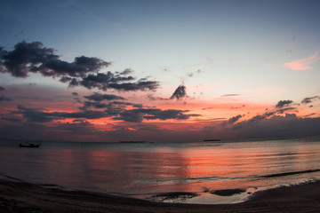 Закат. Сиамский залив. Остров Самуи. Тайланд.