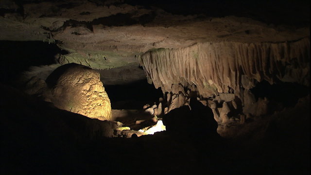 WS stalactite formations, ZM into CU