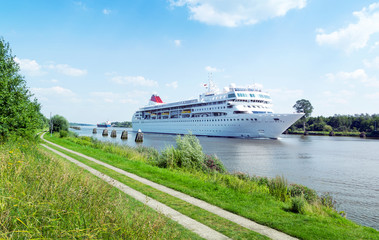 Wasserweg Nord-Ostsee-Kanal