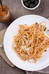 pasta with pesto sauce