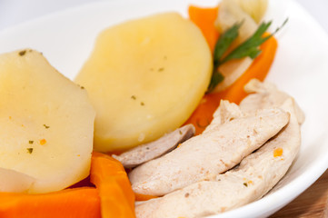Cooked vegetables with chicken meat
