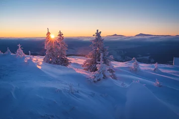 Fototapete Winter Winter landscape with rising sun