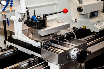 Conventional Precision Lathe with servo drive
